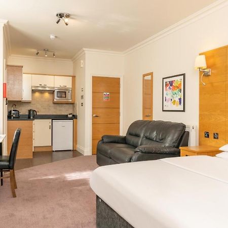 Teddington Lodge Esterno foto